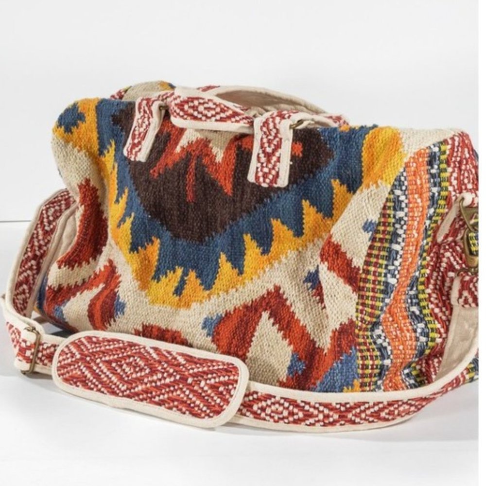 Boho Travel Bag - Ethnic Navajo Design - Handwoven from Fully Fine Cotton - Picture 5 of 9